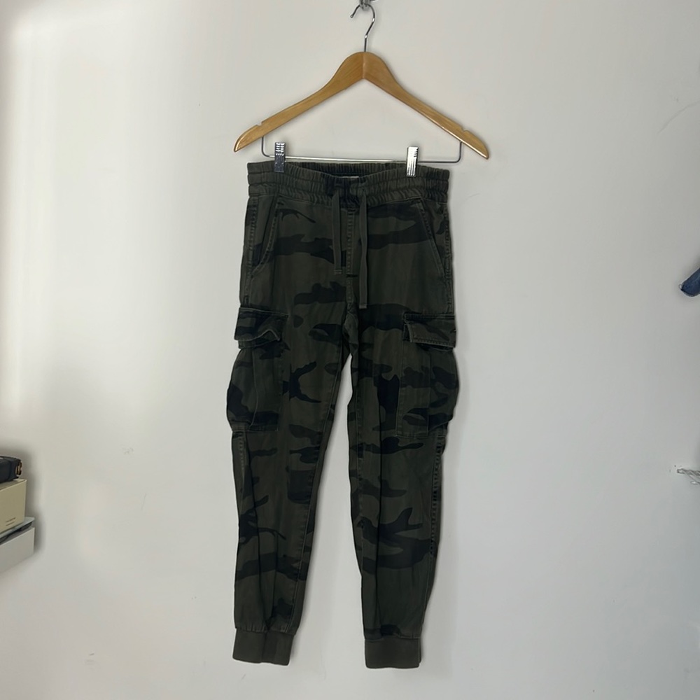 Tna army cargo pants size XS